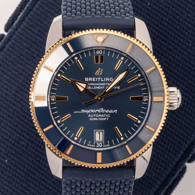 Breitling SuperOcean Heritage B20 Automatic 42 UB2010 Image 6